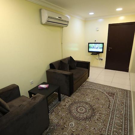 Al Eairy Apartment- Dammam 3 Al Mubarakiyah Luaran gambar
