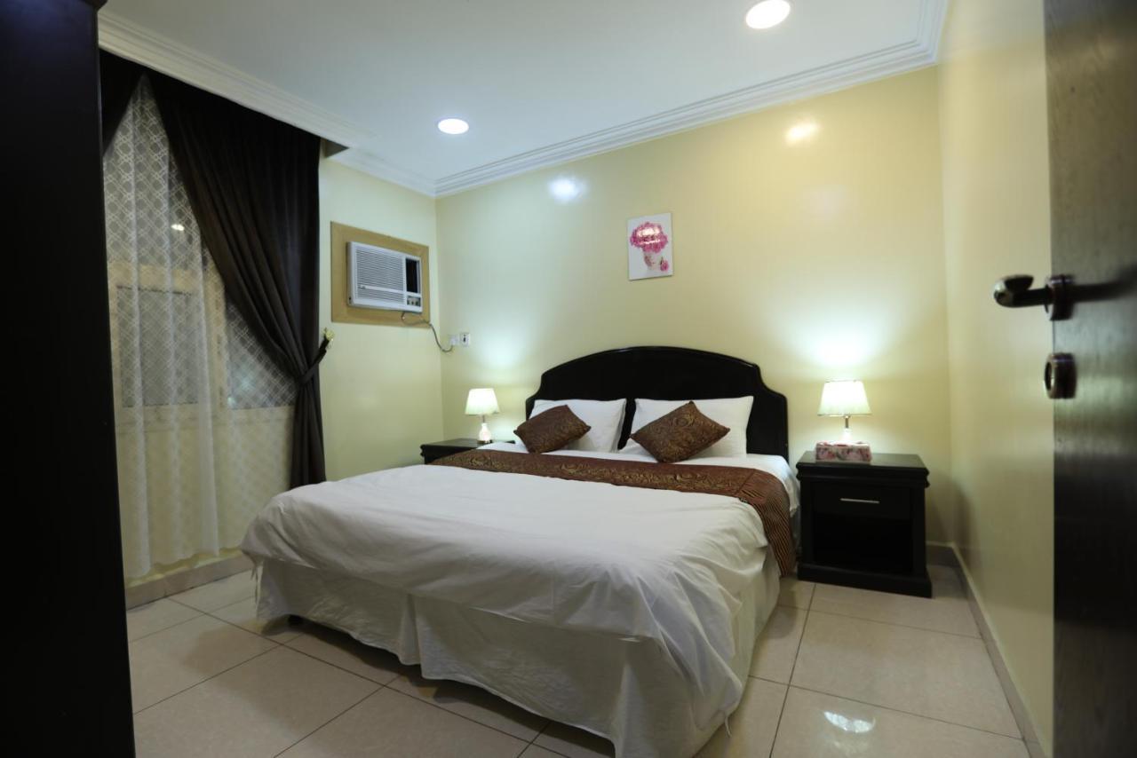 Al Eairy Apartment- Dammam 3 Al Mubarakiyah Luaran gambar