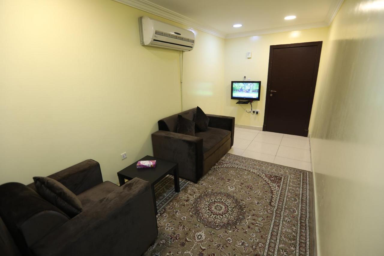 Al Eairy Apartment- Dammam 3 Al Mubarakiyah Luaran gambar