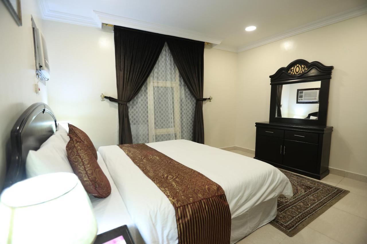 Al Eairy Apartment- Dammam 3 Al Mubarakiyah Luaran gambar