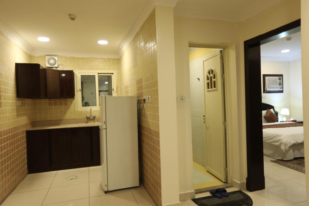 Al Eairy Apartment- Dammam 3 Al Mubarakiyah Luaran gambar