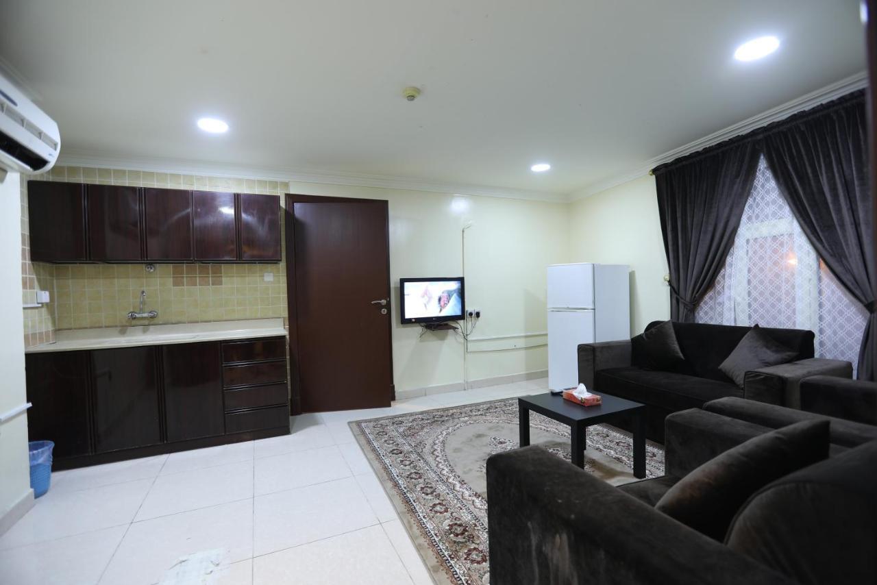Al Eairy Apartment- Dammam 3 Al Mubarakiyah Luaran gambar